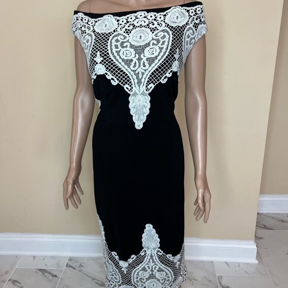 Jax Dresses & Skirts - 𝅺Jax black label dress